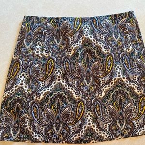 J crew Womens short skirt‎ size 4 small tuck in waist paisley skirt.